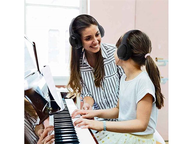 遅延感じません！オーディオテクニカワイヤレスで楽器練習ATH-EP1000IR ATH-EP1000IR｜ヘッドホン：ワイヤレスヘッドホン｜オーディオテクニカ