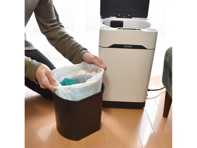 ゴミ箱×掃除機、2Wayで使用できる自動開閉センサー付き「吸っ
