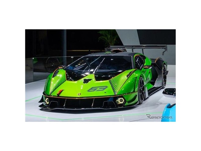 ランボルギーニ史上最強のV12は830馬力、『エッセンサ SCV12』発表