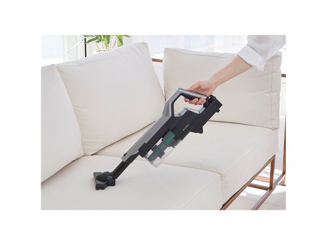 アイリスオーヤマ史上最軽量をうたう、標準質量1.4kgのスティック