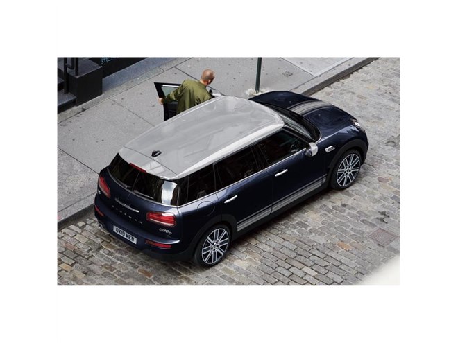 MINIが伊勢丹とコラボレーション 「クラブマン サヴィル・ロウ