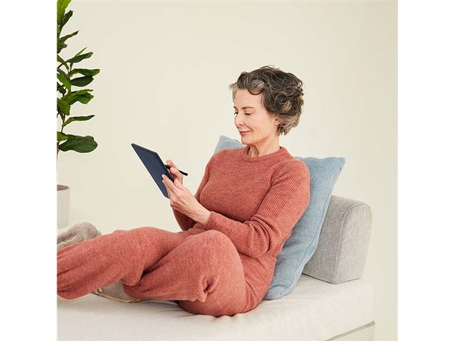 楽天Kobo、ペン入力に対応した10.3型電子書籍リーダー「Kobo