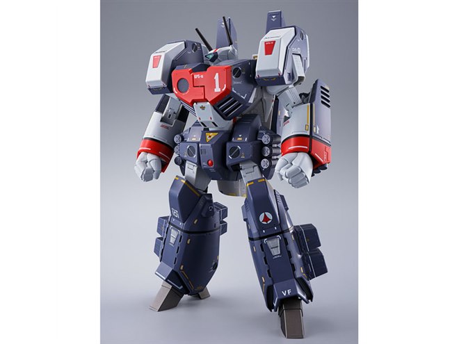 33,000円、迫力のボリュームで「VF-1J アーマードバルキリー（一条輝機）」が登場 - 価格.com