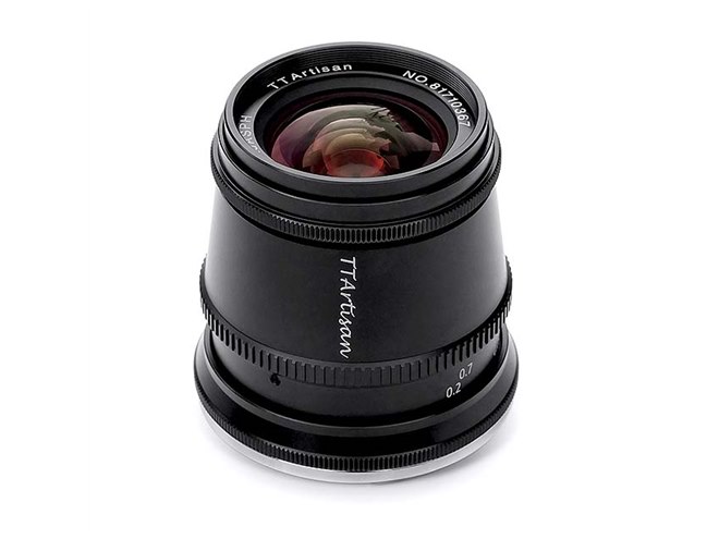 TTArtisan、APS-C向けの大口径広角レンズ「17mm f/1.4 C ASPH