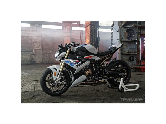 BMW S1000R フルモデルチェンジ、スーパースポーツ S1000RR の