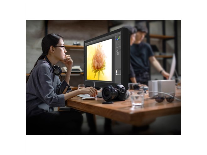 シャープ、HDR対応の32V型8K液晶ディスプレイ「8M-B32C1」 - 価格.com