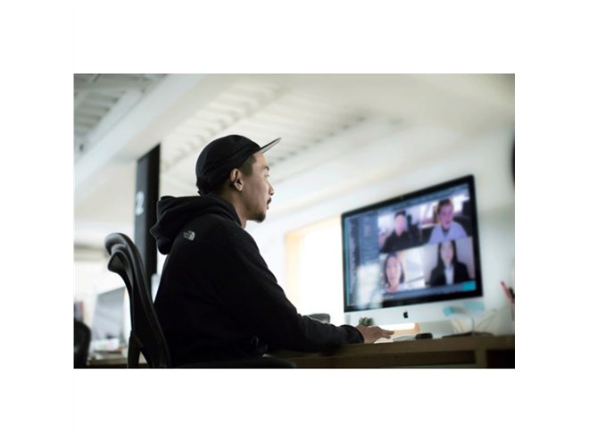 耳をふさがないイヤホン”に完全ワイヤレスモデルが登場、15,000円で