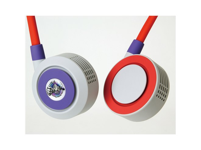 ウルトラマン」「ウルトラマンティガ」デザインの首かけ扇風機