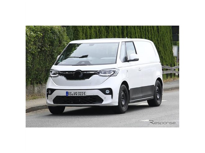蘇る「ワーゲンバス」、VW ID.BUZZ 最新プロトタイプの内装を激写