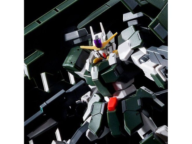 バンダイ、最終決戦時の重装形態を再現できる「HG ガンダムサバーニャ