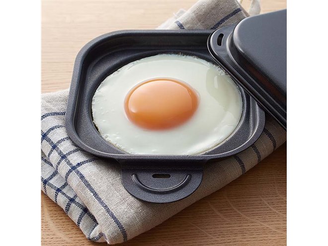 小泉成器、目玉焼きと食パンを同時調理できるオーブントースター「KOS