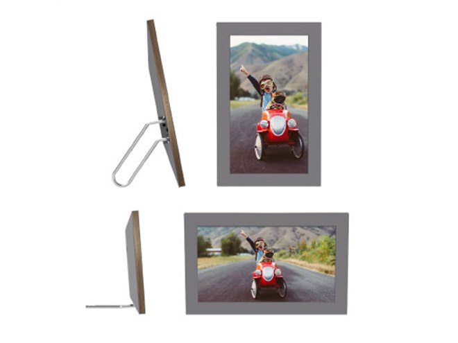 ネットギア、ジェスチャー操作やWi-Fiに対応した15.6型デジタル