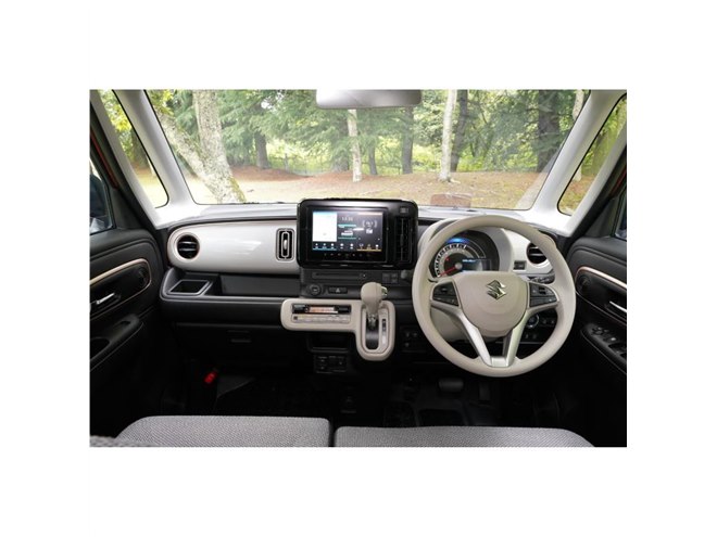 スズキの新型車「ワゴンRスマイル」登場 後席にスライドドアを備えた軽 