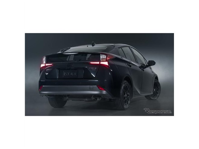 トヨタ プリウス に2022年型、全身ブラックの「ナイトシェード」初設定