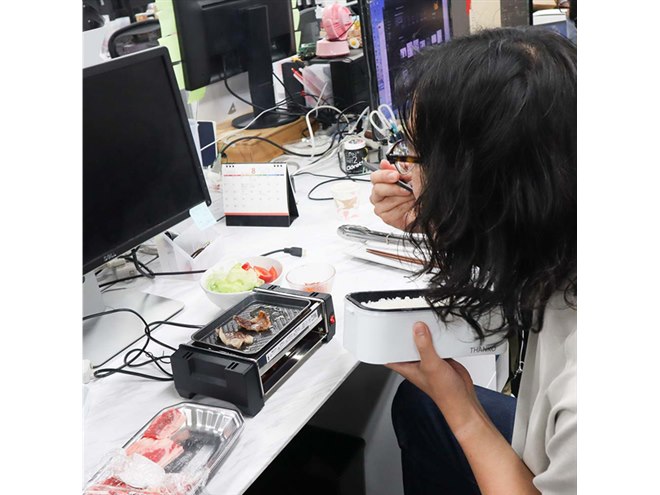 焼肉用水晶プレート(台座付き) 中古(焦げ、傷あり) 300×300 4177GrRLDYL._AC_SY200_QL15_.jpg