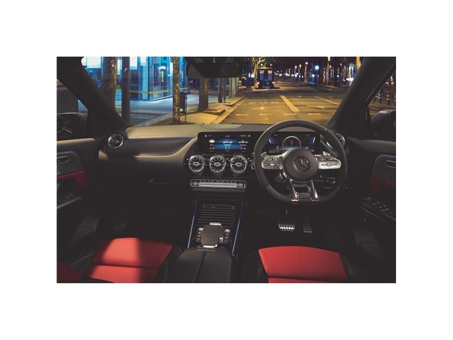 メルセデス・ベンツがコンパクトモデルの装備を拡充 同時に価格も改訂