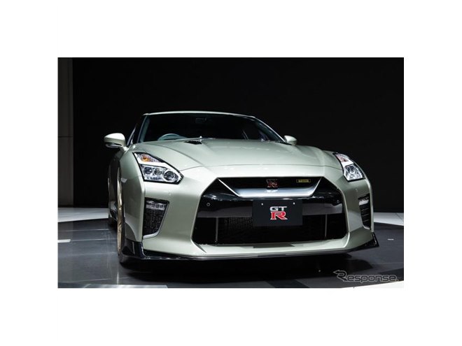 日産 GT-R 2022年モデル】2つの新色はR33、R34をオマージュ - 価格.com