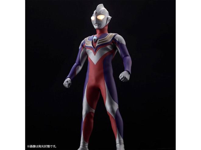 Character Classics ウルトラマンティガ」がリニューアル、発光