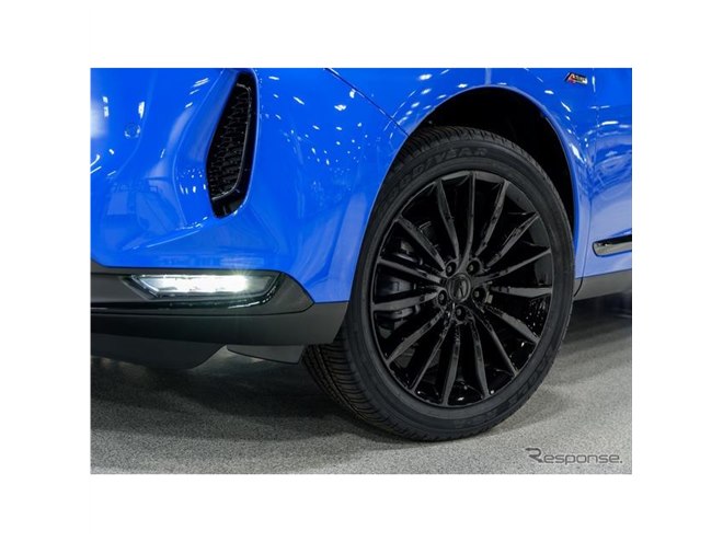 ホンダ の海外向け高級車「アキュラ RDX」にハンドメイドの特別モデル