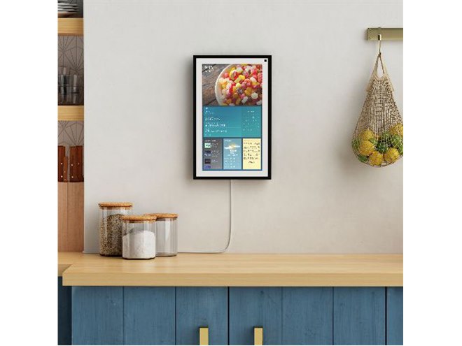 Amazon、15.6型フルHD大画面の「Echo Show 15」を29,980円で発売
