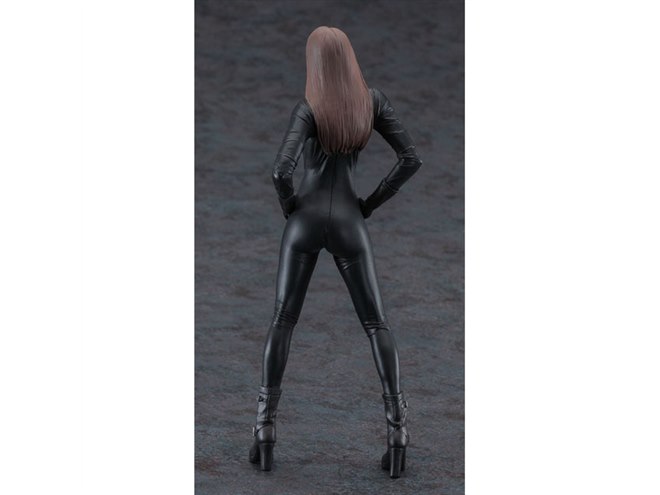 ハセガワ、“女性ライダー”を造形した1/12リアルフィギュアを本日10/27