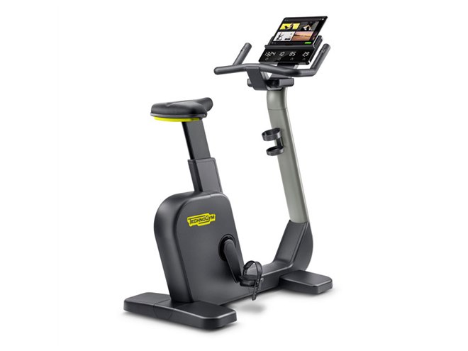 トレーニングマシン　TECHNOGYM（テクノジム） リカンベントバイク（エクササイズバイク） 約34万円、自宅に居ながらトレーニングできるエクササイズバイク