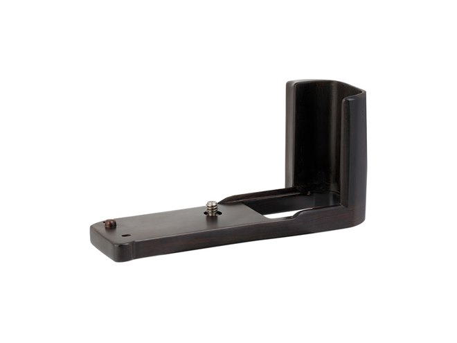 焦点工房、ニコン「Z fc」用の天然木カメラグリップ「SHOTEN Zfc-GP