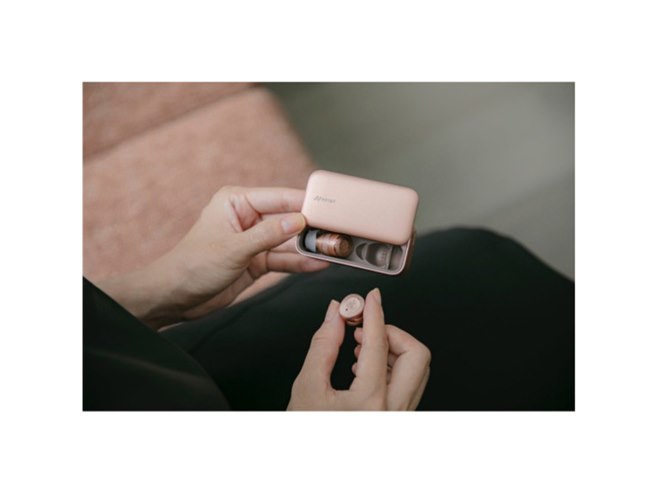 AVIOT、Snapdragon Soundでハイレゾ再生対応の最上位完全ワイヤレス