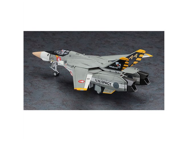 マクロス」VF-1J スーパー/ストライク バルキリー1/48模型が本日 マクロス」VF-1J スーパー/ストライク バルキリー1/48模型が本日