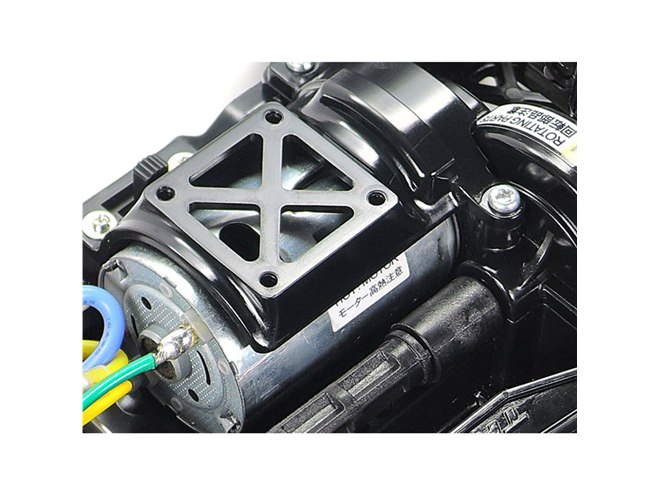 スバル「BRZ」2代目モデルを電動RCカーで再現、タミヤが本日12