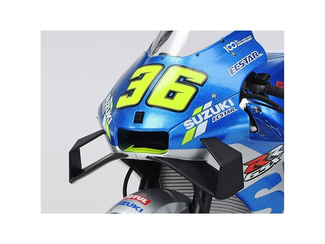 スズキのワークスマシン「GSX-RR」を1/12模型で再現、タミヤが