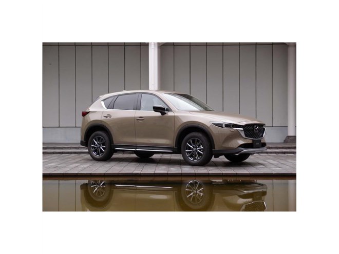 キーワードは“スポーツ”と“ギア” 「マツダCX-5」に2種の新たな特別仕様