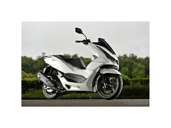 ホンダ PCX 試乗】見た目のチャラさとは裏腹な「縁の下の力持ち」…伊丹