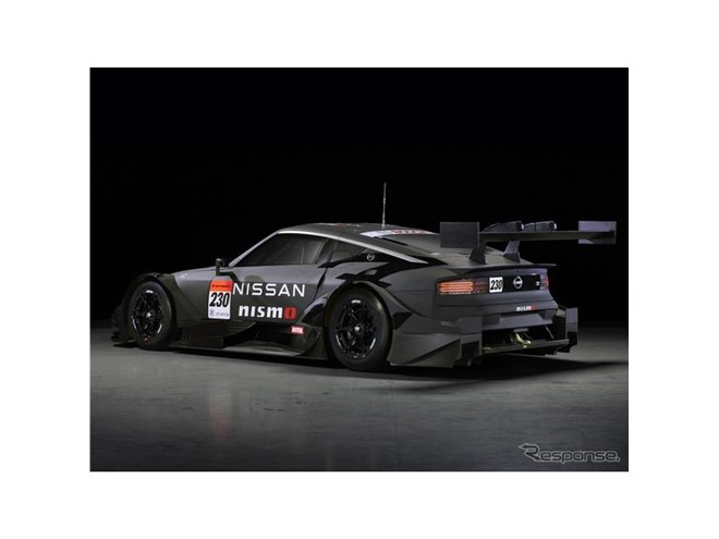 NISMO×EDIFICEコラボウォッチに、MOTUL AUTECH Zのグラフィック