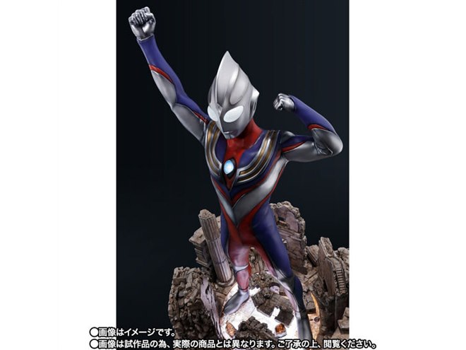 手作業で仕上げた16万円の「魂之工房 ウルトラマンティガ」、超