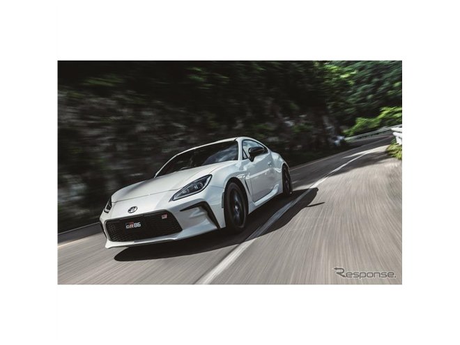 トヨタ GR 86 新型】ミシュラン パイロットスポーツ4/プライマシーHPを