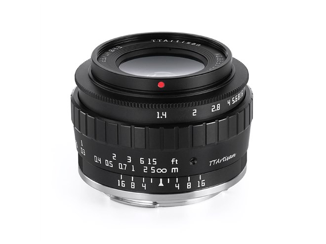 16,500円、クラシックスタイルの準広角APS-Cレンズ「TTArtisan 16,500円、クラシックスタイルの準広角APS-Cレンズ「TTArtisan