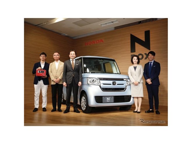軽はスマホ」クリエイティブディレクター佐藤可士和…ホンダNシリーズ10