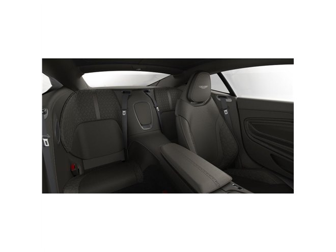 アストンマーティンDB11」に日本専用仕立ての限定車登場 - 価格.com