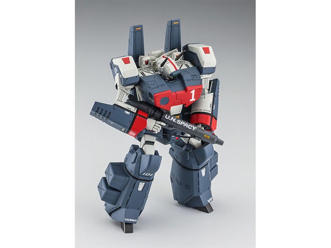 超時空要塞マクロス」アーマードバルキリーが1/72キットで登場、本日12
