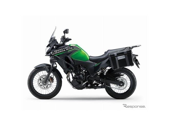 カワサキ ヴェルシス-X 250 ツアラー、ニューグラフィックの2022年