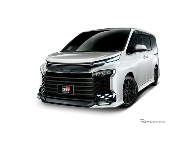 トヨタ ヴォクシー 新型】GRパーツ、ブラックアウトが際立つエアロなど