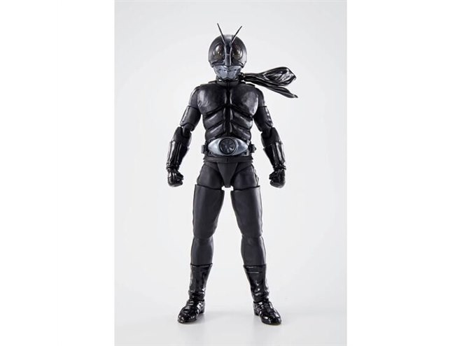 バンダイ、仮面ライダー50周年のS.H.Figuarts「新1号 BLACK Ver.」予約販売を開始 - 価格.com