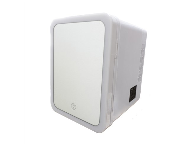 コスメ専用ミニ冷蔵庫「ワタシコフレ」サンコーより発売、LED付き