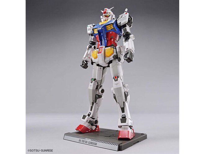 動く実物大ガンダム”を1/48再現したGFY限定ガンプラ、プレバンでの発売が決定 - 価格.com