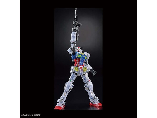 1/100 RX-78F00 ガンダム」チタニウム/クリアのプレバン予約受付は本日