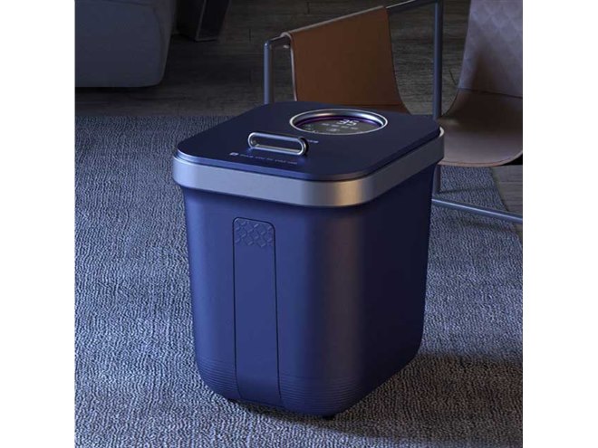 ふくらはぎまで温められる深型の「ひとり用フットバス」、35～48度の