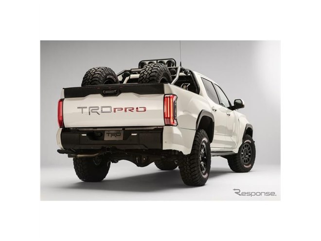 トヨタ タンドラ 新型、ハイブリッドで砂漠レースをサポート…シカゴ