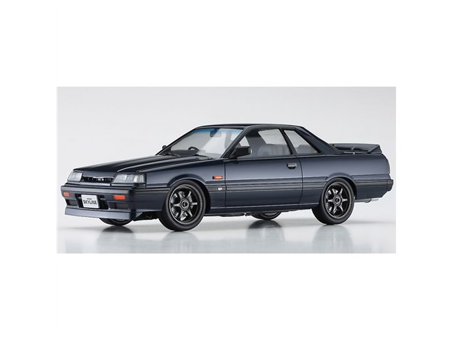 ブルーブラックの「R31スカイラインGTS-R」1/24模型、ハセガワが本日5