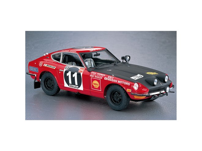 1971年サファリ ラリー優勝「240Z」を再現した1/24模型、本日5